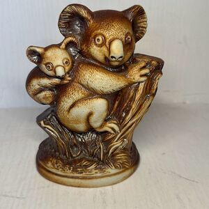 Swagman Pottery Koala Bear and baby Made Australia